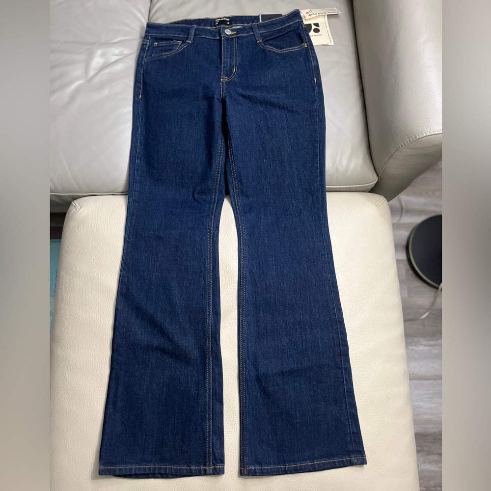 NWT - Frank And Oak Women’s Mid Rise Bootcut Fit Skinny Jeans - Size 29, 30